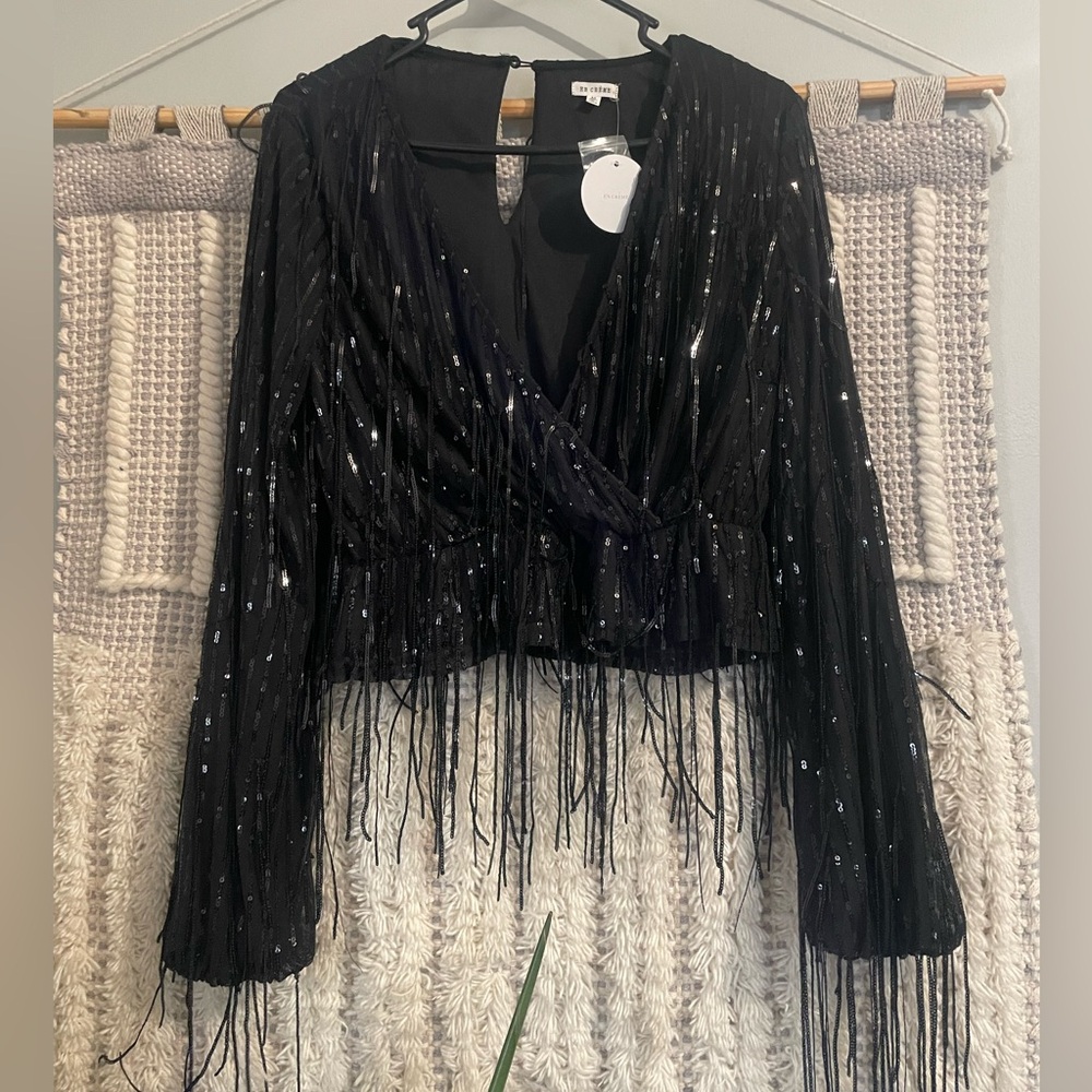 En‎ Crème Ricky Sequin Fringed Sleeve Top